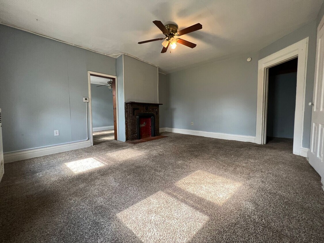 Foto principal - 1624 Myrtle St