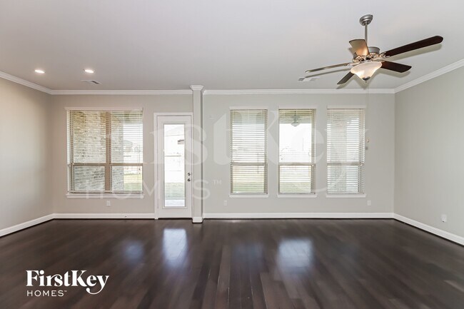 Foto del edificio - 7511 Irby Cobb Blvd