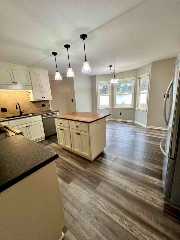 Building Photo - 170 Bluebelle Dr