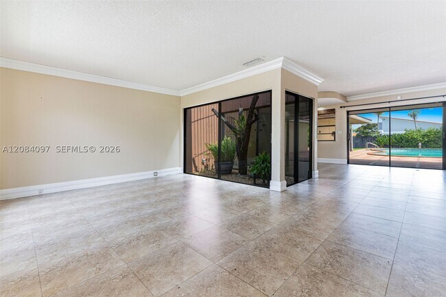 Foto del edificio - 9951 SW 30th St