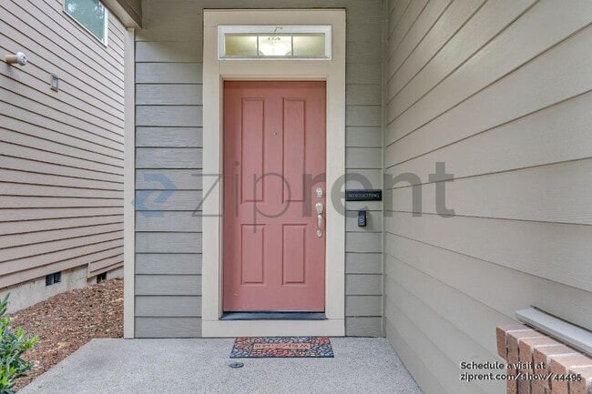 Foto del edificio - 4549 SE Satinwood St
