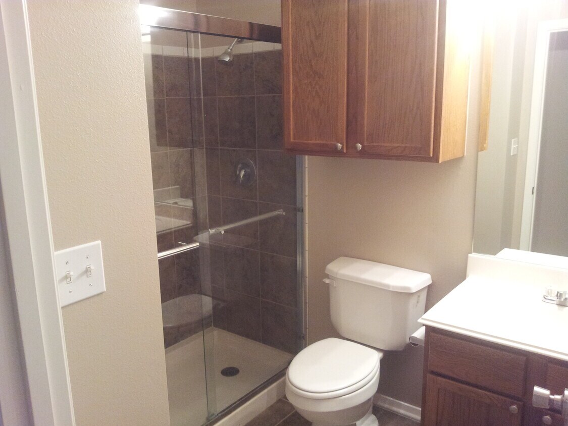 1141 Woodlands Park Dr, Lindale, TX 75771 House Rental in Lindale, TX