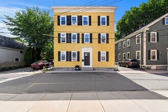 Building Photo - 10 Daniels St