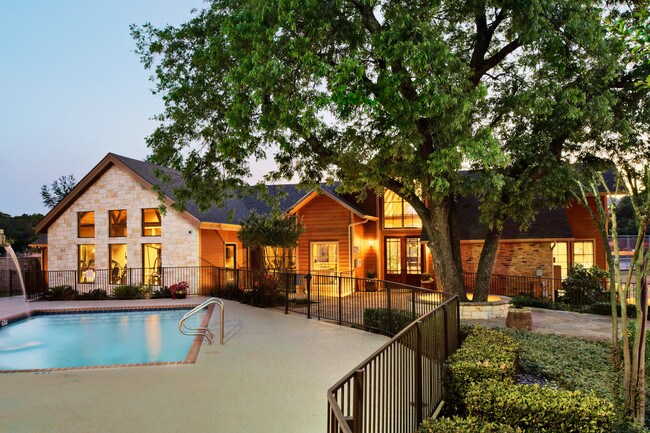 Spicewood Springs Apartments Austin Tx Apartments Com
