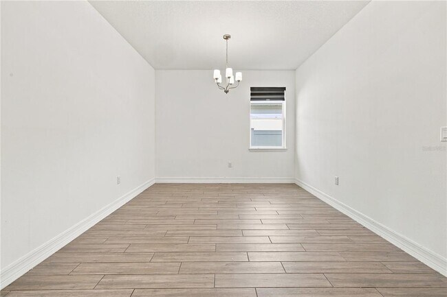 Foto del edificio - 1574 Outback Rd W