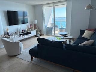 Building Photo - 2101 Brickell Ave