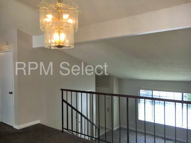 Foto del edificio - 190 Riverview Dr