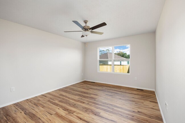 Foto del edificio - 770 Cherokee Wy