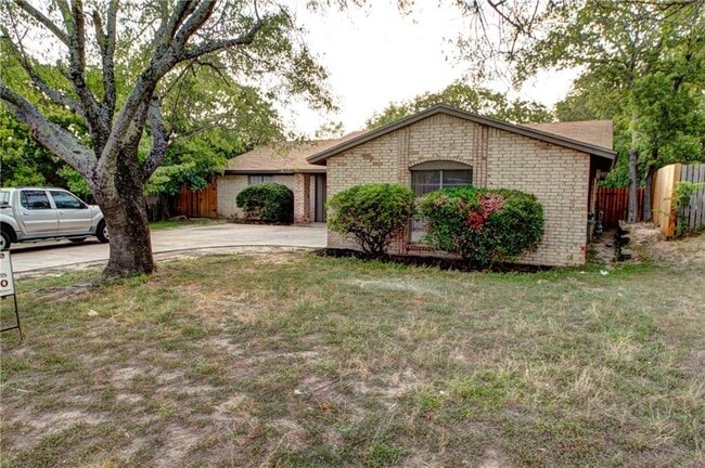 Foto del edificio - 9410 Quail Meadow Dr