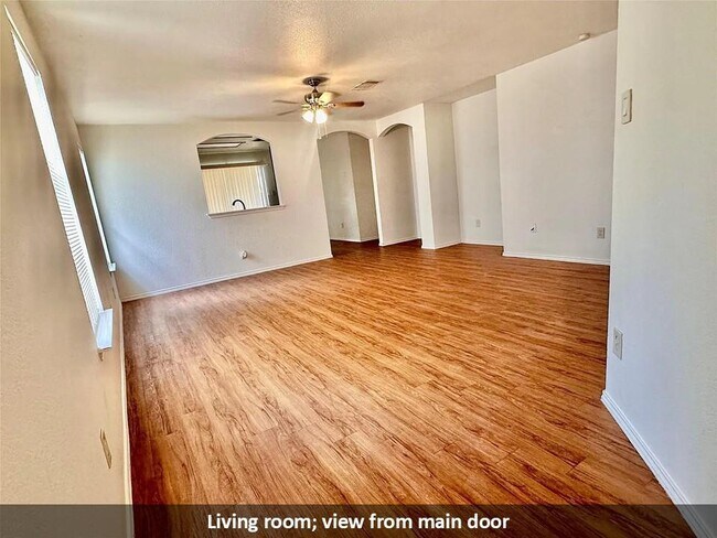 Foto del edificio - 17204 Ardisia Dr