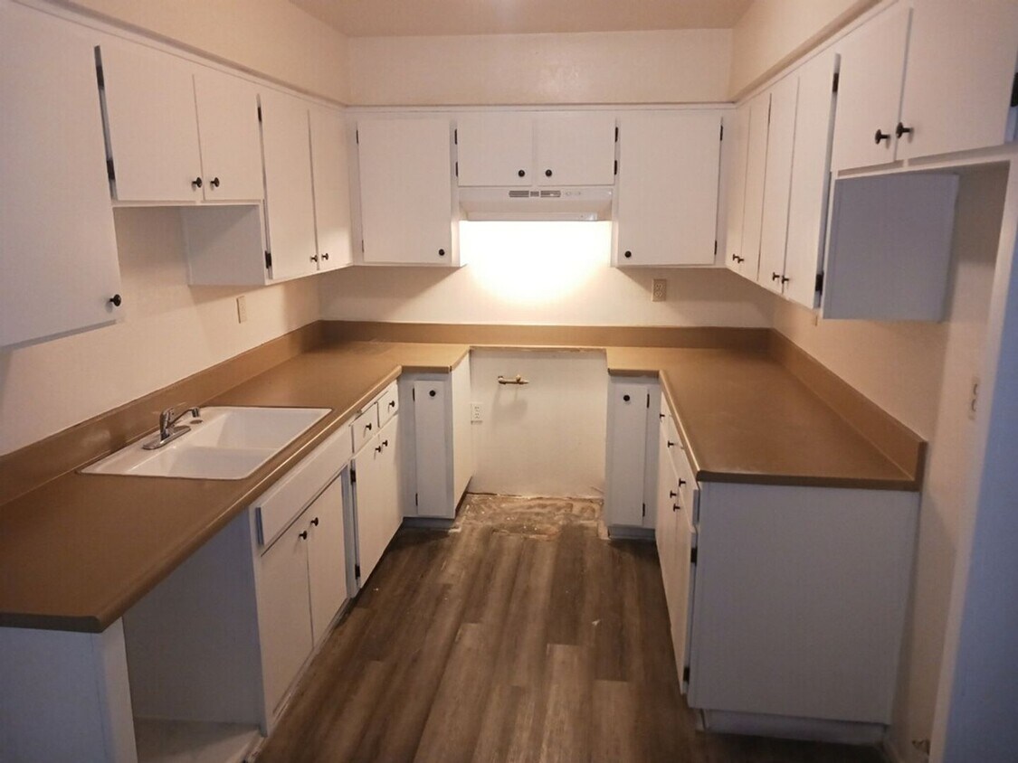 Primary Photo - House for rent
