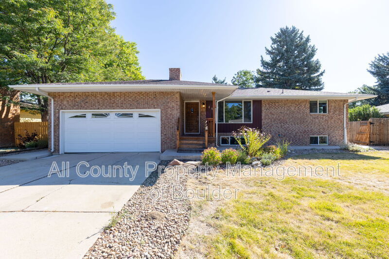 Primary Photo - 44 Dartmouth Cir