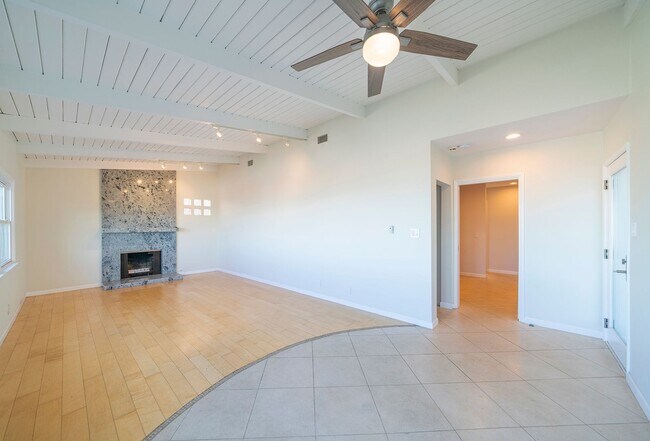 Foto del edificio - Warm & Inviting Manhattan Beach Rental Home!