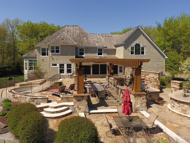 Building Photo - 5970 Boulder Bridge Ln