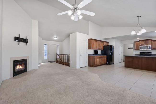 Building Photo - 5758 W Lugano Dr