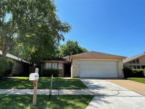 Building Photo - 7014 Caladero Dr