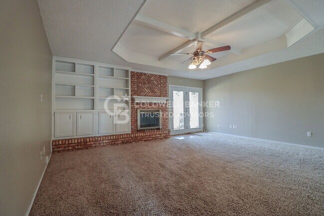 Foto del edificio - 6032 72nd St