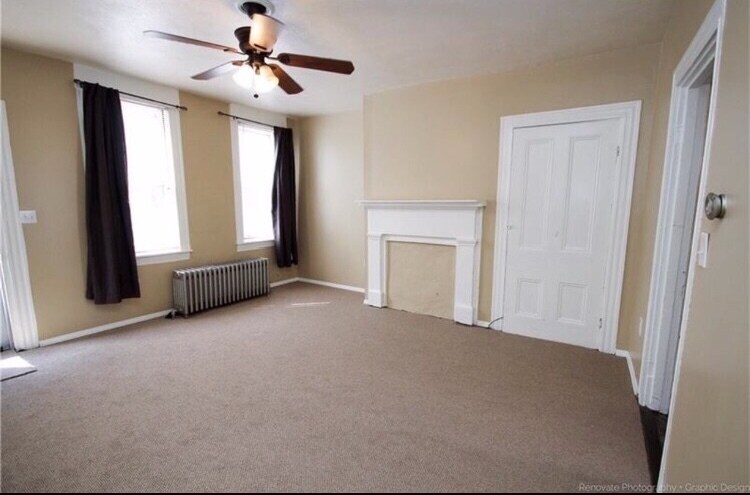 Foto principal - 1709 Larkins Wy