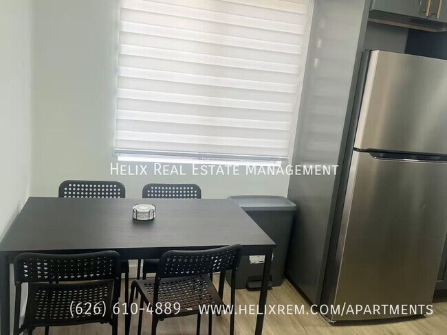 Foto del edificio - 523 E Live Oak Ave