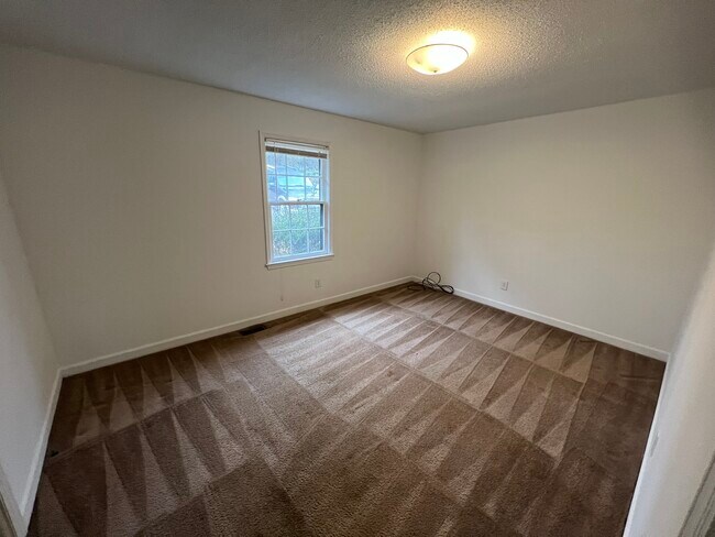 Building Photo - 3027 Kelsey Creek Rd