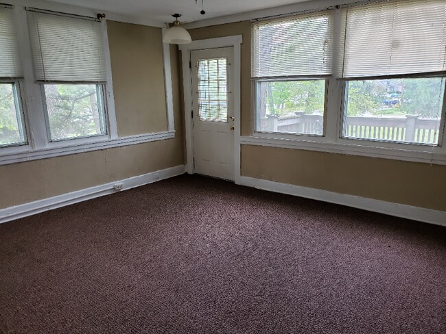 Building Photo - 2801 Taylor Ave