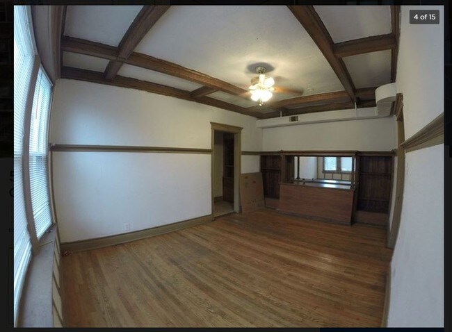 Building Photo - 5909 S Calumet Ave