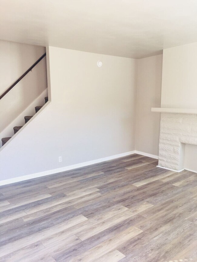 Foto del edificio - 3 bedroom in heart of South Side