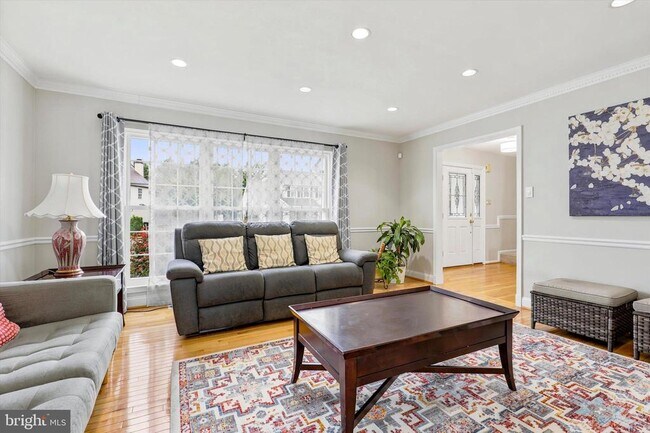 Foto del edificio - 438 Candlewood Way