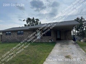 Building Photo - 2209 Coors Dr