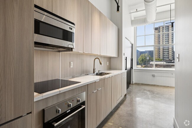 2 habitaciones, 1 baño - 700 pies cuadrados - Cocina - Oakland Apartments