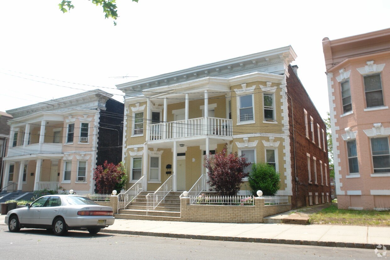 Foto del edificio - 67-69 Brighton Ave