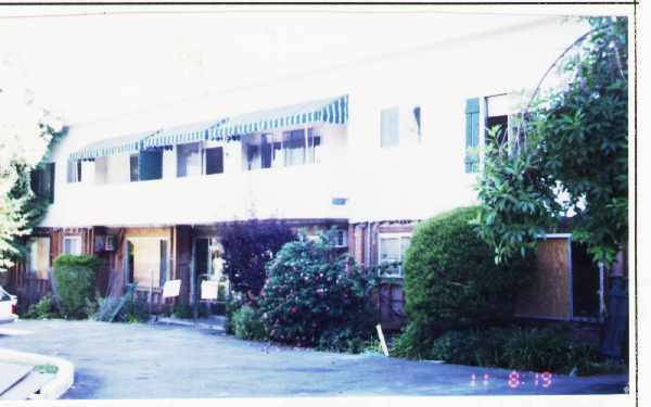 Building Photo - Villa Salina