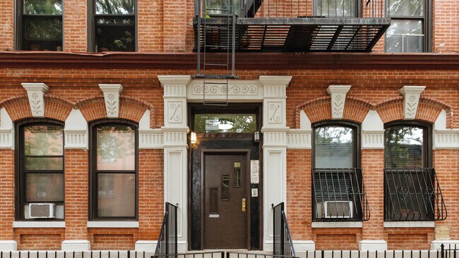 Foto del edificio - 53 Clifton Pl