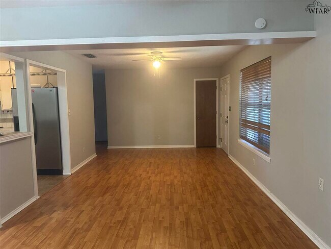 Foto del edificio - 2944 McGaha Ave