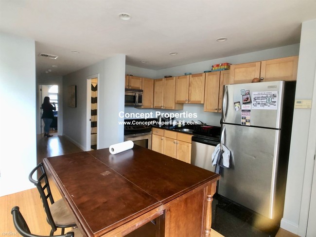 Building Photo - 2 br, 1 bath  - 166 Saint Botolph St Apt 11M