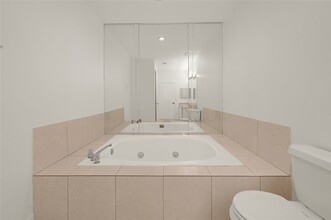 Building Photo - 2860 Holly Hall St