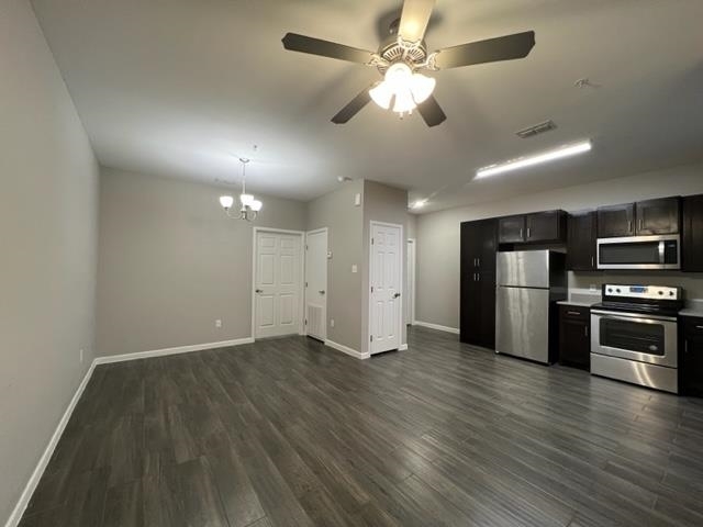 Building Photo - 7209 Rocio Dr