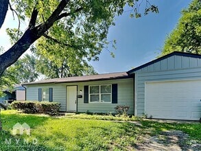 Building Photo - 8725 Balboa Ct