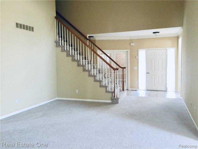 Building Photo - 3817 Winding Brook Cir
