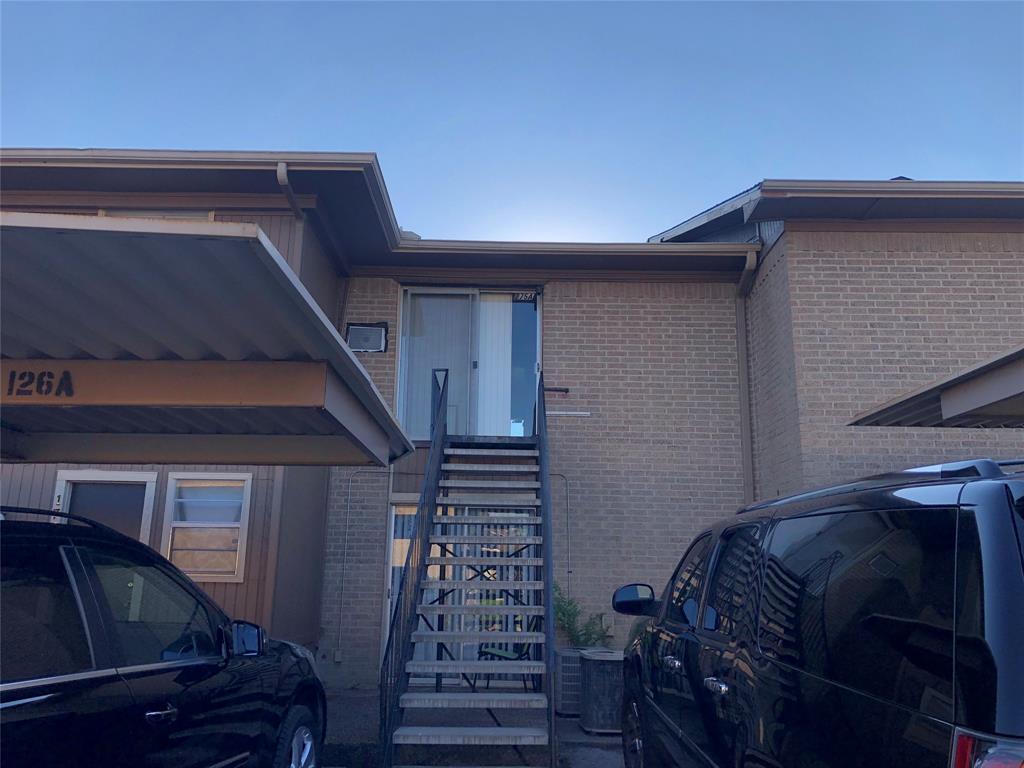 Foto principal - 7933 Cliffbrook Dr