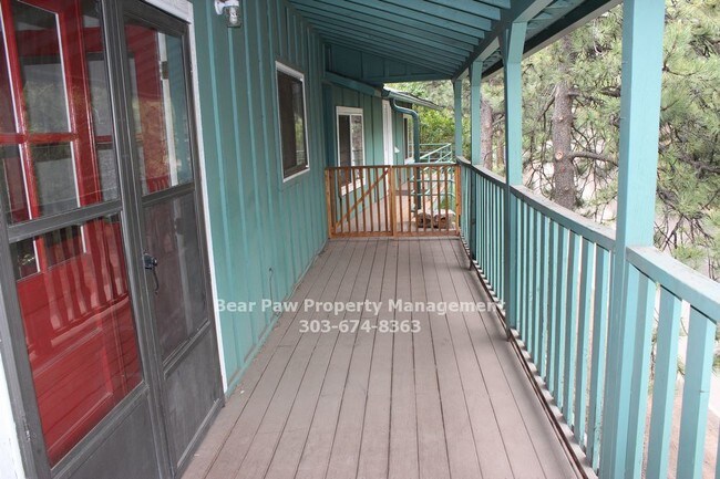 Building Photo - 4932 Little Cub Creek Rd
