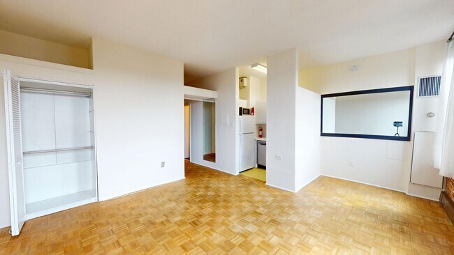 Foto del edificio - Dupont Circle Studio Apartment W/Roof Top ...