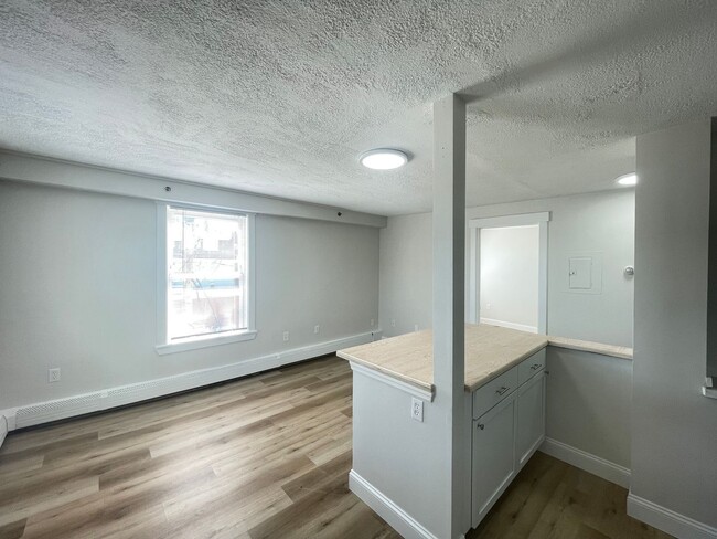 Foto del edificio - 251 Pine St