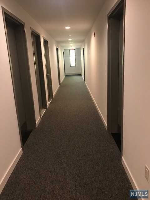 Foto del edificio - 3011 Edwin Ave