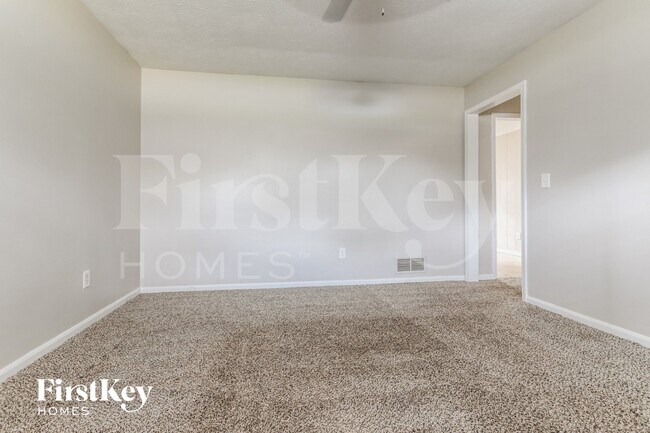 Foto del edificio - 2306 Wisteria Dr SW