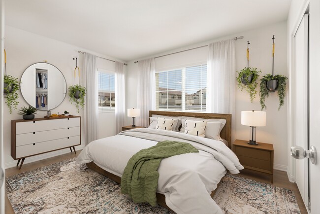 Building Photo - Las Casitas