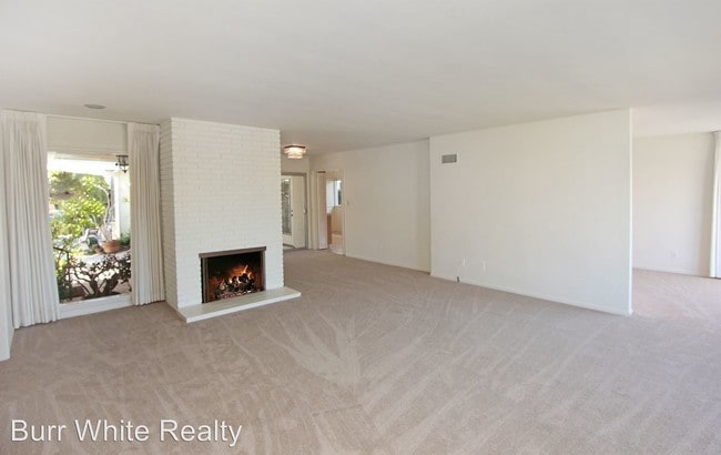 Building Photo - 2 br, 2 bath House - 242 Evening Canyon Rd.