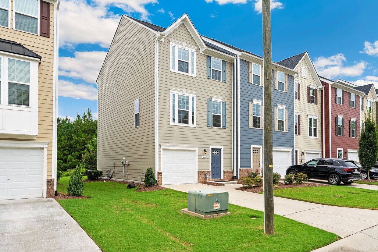 Beautiful 3 bedroom, 2.5 bath townhome in ... - Beautiful 3 bedroom, 2.5 bath townhome in ...