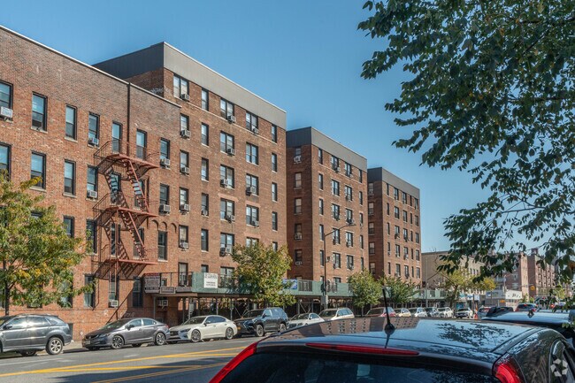 Building Photo - 2951 Ocean Ave