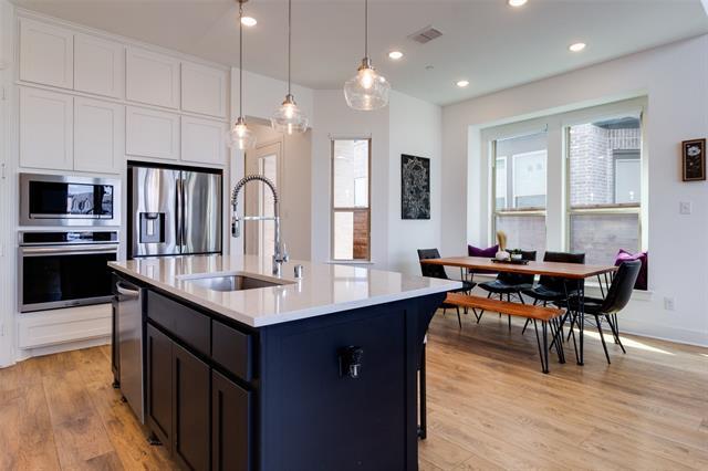 Building Photo - 7932 San Bernard Trl